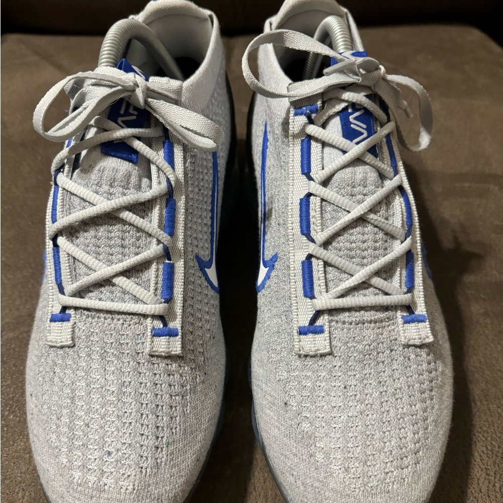 Size 8 Nike Vapormax DH4085-002 Gray Blue White Air Max Flyknit Running Shoes